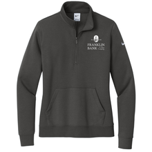 Load image into Gallery viewer, Women's Nike Quarterzip
