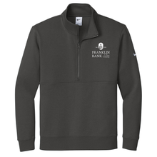 Load image into Gallery viewer, Men's Nike Quarterzip
